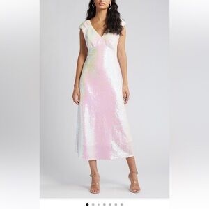 NWOT Konnie Iridescent Sequin Midi Dress